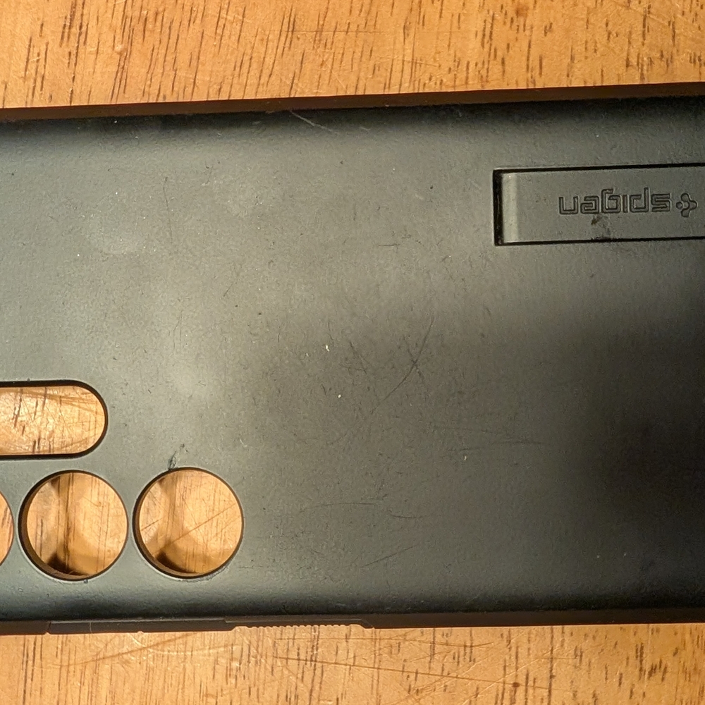 Spigen Black Protective Phone Case & 3 Fangtian Guard Screen Protectors